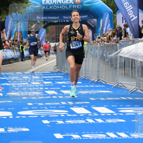 29.06.2025 - hella hamburg halbmarathon Strokosch-Dieckow http://msf.ph/oto/8370305 29.06.2025 10:27:41 Ziel 1122, 2203, 5367, 7651, 8731, 10655, 17354, 17893, 18832 meine-sportfotos.de
