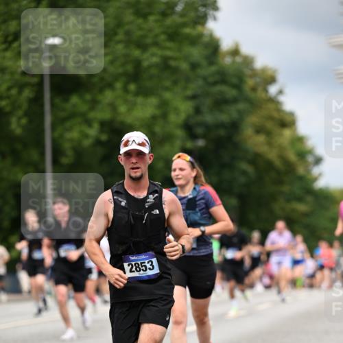 29.06.2025 - hella hamburg halbmarathon Dr. Thomas Lammeyer http://msf.ph/oto/8370312 29.06.2025 10:42:00 Kennedybrücke 1337, 1475, 1799, 1985, 2016, 2031, 2853, 3286, 3880, 4442, 4762, 5139, 5522, 5523, 6697, 6955, 7124, 7321, 7544, 7629, 8499, 8811, 8843, 8985, 9288, 9524, 9894, 10025, 10159, 10506, 10836, 11087 meine-sportfotos.de