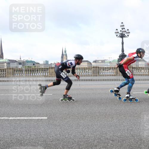 29.06.2025 - hella hamburg halbmarathon Lena Gebhardt http://msf.ph/oto/8370473 29.06.2025 08:50:04 Lombardsbrücke 433, 405, 0445, 445 meine-sportfotos.de