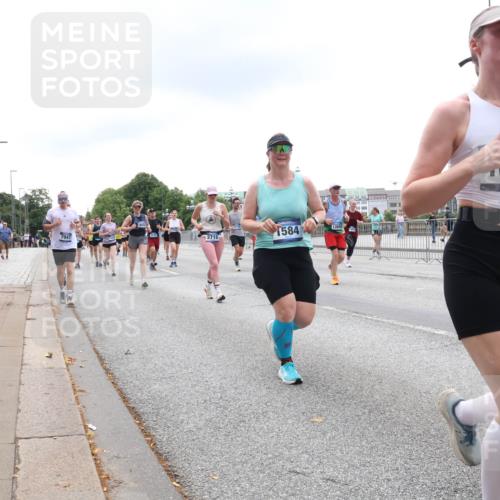 29.06.2025 - hella hamburg halbmarathon Lena Gebhardt http://msf.ph/oto/8370505 29.06.2025 10:48:52 Lombardsbrücke 7947, 2716, 584, 13845, 0204, 1142, 1167, 1584, 2160, 2395, 2437, 2438, 2627, 2713, 2716, 2792, 3086, 3215, 3224, 3253, 3661, 5010, 5118, 5479, 5480, 5551, 6015, 6437, 6566, 6979, 7062, 7203, 7947, 7948, 8461, 8719, 8760, 9341, 9359, 9552, 9787, 10059, 10081, 10204, 10366, 10524, 10654, 10656, 11000, 11031, 11192, 11364, 11365, 13814, 13845, 15715, 16498, 16499, 16701 meine-sportfotos.de