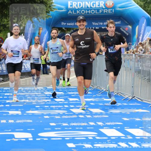 29.06.2025 - hella hamburg halbmarathon Strokosch-Dieckow http://msf.ph/oto/8370851 29.06.2025 10:27:34 Ziel 2203, 4678, 5367, 7651, 8731, 9804, 10655, 12341, 13941, 17354, 18567, 18832, 19114 meine-sportfotos.de