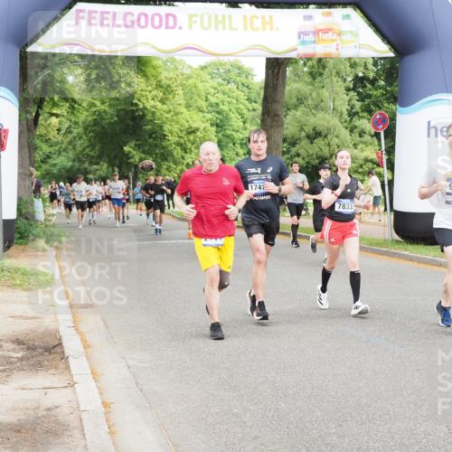 29.06.2025 - hella hamburg halbmarathon MichiJ http://msf.ph/oto/8370986 29.06.2025 10:44:40 Zwischen KM18-KM19 2711, 7833, 8322, 9450, 9485, 17415, 18508, 18587, 18652 meine-sportfotos.de