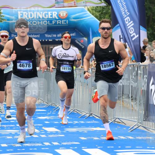 29.06.2025 - hella hamburg halbmarathon Strokosch-Dieckow http://msf.ph/oto/8371493 29.06.2025 10:27:27 Ziel 4678, 9804, 12341, 13941, 14019, 15576, 18567, 19114 meine-sportfotos.de