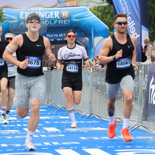 29.06.2025 - hella hamburg halbmarathon Strokosch-Dieckow http://msf.ph/oto/8371658 29.06.2025 10:27:28 Ziel 2203, 4678, 7651, 9804, 12341, 13941, 14019, 15576, 17354, 18567, 19114 meine-sportfotos.de