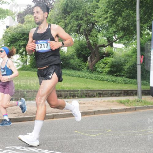 29.06.2025 - hella hamburg halbmarathon KatJ http://msf.ph/oto/8371791 29.06.2025 10:23:46 Zwischen KM18-KM19 57, 1217, 6169, 7884, 7972 meine-sportfotos.de
