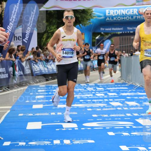 29.06.2025 - hella hamburg halbmarathon Strokosch-Dieckow http://msf.ph/oto/8371902 29.06.2025 10:27:23 Ziel 4678, 9804, 13941, 14019, 15136, 15576, 18037, 18124, 18567, 19114 meine-sportfotos.de