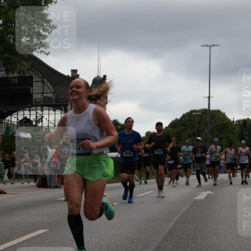 29.06.2025 - hella hamburg halbmarathon Yannick Fuchs http://msf.ph/oto/8371948 29.06.2025 10:53:44 20KM 1544, 2780, 3169, 4238, 4379, 4796, 4986, 6327, 6470, 7824, 8030, 8326, 8481, 8807, 9741, 9985, 10488, 11018, 11114, 11158, 11159, 11250, 11757, 12406, 12779, 13036, 13706, 14471, 14928, 15083, 15525, 15673, 15785, 15914, 16227, 16530, 16754, 16915, 17176, 17304, 17860, 18377, 18485, 18855, 19178 meine-sportfotos.de