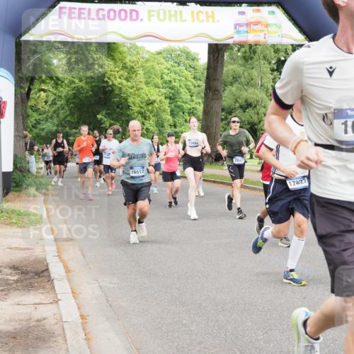 29.06.2025 - hella hamburg halbmarathon MichiJ http://msf.ph/oto/8372102 29.06.2025 10:44:50 Zwischen KM18-KM19 1611, 2236, 2806, 2840, 6595, 7856, 12495, 13880, 14369, 14571, 15145, 15197, 16113, 16517, 17827, 18891 meine-sportfotos.de