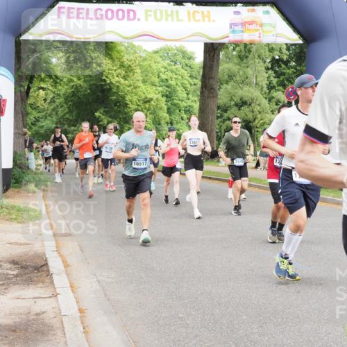29.06.2025 - hella hamburg halbmarathon MichiJ http://msf.ph/oto/8372141 29.06.2025 10:44:50 Zwischen KM18-KM19 1611, 2236, 2806, 2840, 6595, 7856, 12495, 13880, 14369, 14571, 15145, 15197, 16113, 16517, 17827, 18891 meine-sportfotos.de