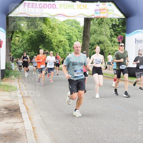 29.06.2025 - hella hamburg halbmarathon MichiJ http://msf.ph/oto/8372295 29.06.2025 10:44:51 Zwischen KM18-KM19 1611, 2236, 2282, 2806, 2840, 6595, 7856, 12495, 13880, 14369, 14571, 15145, 16113, 16517, 17827, 18891 meine-sportfotos.de