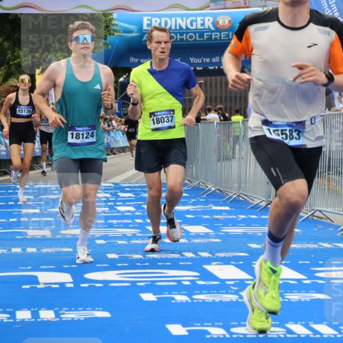 29.06.2025 - hella hamburg halbmarathon Strokosch-Dieckow http://msf.ph/oto/8372570 29.06.2025 10:27:17 Ziel 9097, 14019, 15136, 15576, 15583, 18037, 18124 meine-sportfotos.de
