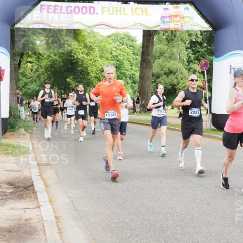 29.06.2025 - hella hamburg halbmarathon MichiJ http://msf.ph/oto/8372652 29.06.2025 10:44:53 Zwischen KM18-KM19 1611, 2282, 2806, 2840, 2907, 6104, 6595, 7856, 12495, 13880, 14571, 15145, 16113, 16517, 16910, 17531, 17827, 18891 meine-sportfotos.de