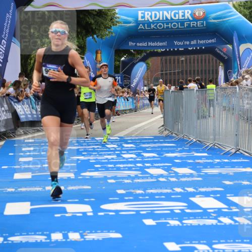 29.06.2025 - hella hamburg halbmarathon Strokosch-Dieckow http://msf.ph/oto/8372772 29.06.2025 10:27:12 Ziel 9097, 15136, 15583, 18037, 18124 meine-sportfotos.de