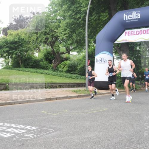 29.06.2025 - hella hamburg halbmarathon KatJ http://msf.ph/oto/8372815 29.06.2025 10:23:53 Zwischen KM18-KM19 1002, 1644, 7884 meine-sportfotos.de