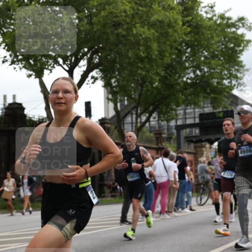 29.06.2025 - hella hamburg halbmarathon Yannick Fuchs http://msf.ph/oto/8373311 29.06.2025 10:53:49 20KM 1019, 1544, 2780, 3169, 3780, 4238, 4379, 4796, 4986, 6327, 6470, 7259, 7824, 8030, 8326, 8481, 8807, 9741, 9985, 10281, 10301, 10488, 11018, 11114, 11158, 11159, 11250, 11757, 12406, 12422, 12446, 12779, 13036, 13706, 13993, 14471, 14823, 15083, 15525, 15673, 15785, 15914, 16227, 16530, 16754, 16915, 17304, 17860, 18130, 18377, 18624, 18855, 19178 meine-sportfotos.de