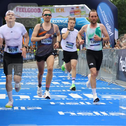29.06.2025 - hella hamburg halbmarathon Strokosch-Dieckow http://msf.ph/oto/8373316 29.06.2025 10:26:59 Ziel 9079, 12641, 12992, 13780, 13956, 14828, 15023, 15671, 19050 meine-sportfotos.de