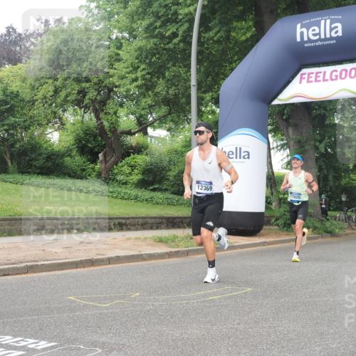 29.06.2025 - hella hamburg halbmarathon KatJ http://msf.ph/oto/8373579 29.06.2025 10:23:57 Zwischen KM18-KM19 1002, 1644, 8395 meine-sportfotos.de