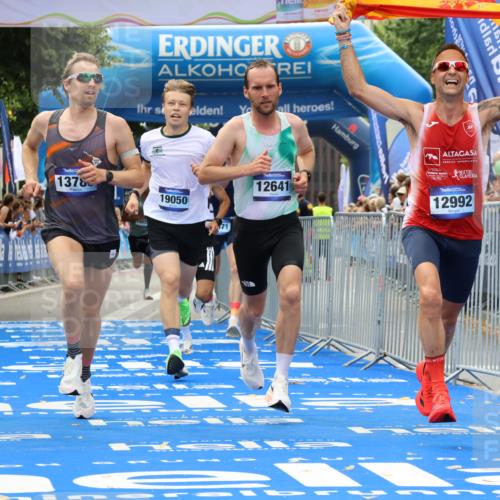 29.06.2025 - hella hamburg halbmarathon Strokosch-Dieckow http://msf.ph/oto/8373602 29.06.2025 10:26:57 Ziel 5344, 9079, 12641, 12992, 13780, 13956, 14828, 15023, 15671, 19050 meine-sportfotos.de