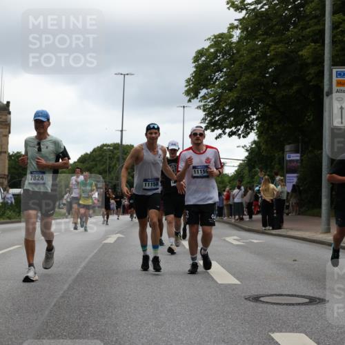 29.06.2025 - hella hamburg halbmarathon Yannick Fuchs http://msf.ph/oto/8373627 29.06.2025 10:53:51 20KM 1019, 1544, 2780, 3169, 3780, 4238, 4379, 4986, 5272, 6327, 6470, 7259, 7824, 8030, 8326, 8481, 8749, 8807, 9741, 9985, 10271, 10281, 10301, 10488, 11018, 11114, 11158, 11159, 11250, 11757, 12406, 12422, 12446, 12779, 13036, 13706, 13847, 13993, 14471, 14823, 15083, 15525, 15673, 15785, 15914, 16530, 16608, 16754, 16915, 17860, 18130, 18200, 18202, 18377, 18624, 18855, 19178 meine-sportfotos.de