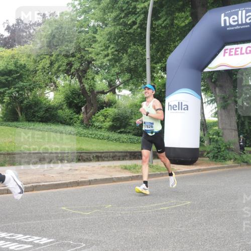 29.06.2025 - hella hamburg halbmarathon KatJ http://msf.ph/oto/8373725 29.06.2025 10:23:59 Zwischen KM18-KM19 1002, 1644, 8395 meine-sportfotos.de