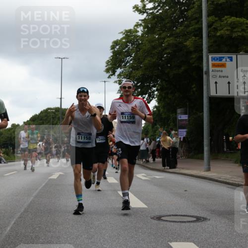 29.06.2025 - hella hamburg halbmarathon Yannick Fuchs http://msf.ph/oto/8373808 29.06.2025 10:53:51 20KM 1019, 1544, 2780, 3169, 3780, 4238, 4379, 4986, 5272, 6327, 6470, 7259, 7824, 8030, 8326, 8481, 8749, 8807, 9741, 9985, 10271, 10281, 10301, 10488, 11018, 11114, 11158, 11159, 11250, 11757, 12406, 12422, 12446, 12779, 13036, 13706, 13847, 13993, 14471, 14823, 15083, 15525, 15673, 15785, 15914, 16530, 16608, 16754, 16915, 17860, 18130, 18200, 18202, 18377, 18624, 18855, 19178 meine-sportfotos.de