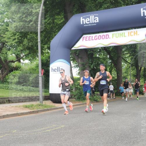 29.06.2025 - hella hamburg halbmarathon KatJ http://msf.ph/oto/8373838 29.06.2025 10:24:04 Zwischen KM18-KM19 7867 meine-sportfotos.de