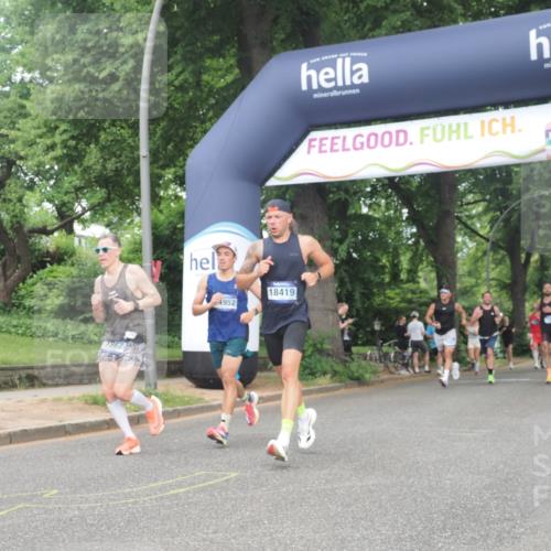 29.06.2025 - hella hamburg halbmarathon KatJ http://msf.ph/oto/8373873 29.06.2025 10:24:05 Zwischen KM18-KM19 7867 meine-sportfotos.de