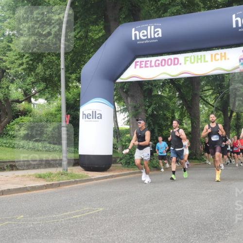 29.06.2025 - hella hamburg halbmarathon KatJ http://msf.ph/oto/8373962 29.06.2025 10:24:07 Zwischen KM18-KM19 7867 meine-sportfotos.de