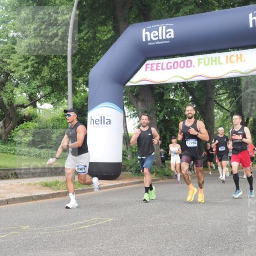 29.06.2025 - hella hamburg halbmarathon KatJ http://msf.ph/oto/8374064 29.06.2025 10:24:08 Zwischen KM18-KM19 7466, 7867 meine-sportfotos.de