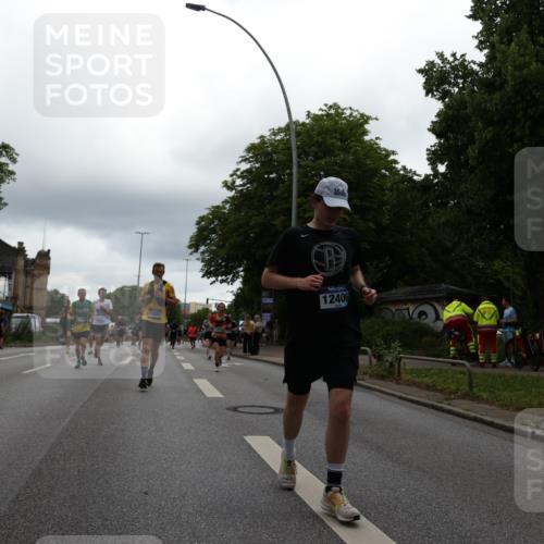 29.06.2025 - hella hamburg halbmarathon Yannick Fuchs http://msf.ph/oto/8374099 29.06.2025 10:53:54 20KM 1019, 1544, 2011, 2780, 3169, 3780, 4238, 4379, 4986, 5272, 6327, 6470, 7259, 7824, 8030, 8326, 8481, 8749, 8807, 9741, 9985, 10271, 10281, 10301, 11114, 11158, 11159, 11250, 11757, 12406, 12422, 12446, 13036, 13706, 13847, 13993, 14471, 14823, 15083, 15525, 15673, 15914, 16530, 16608, 17860, 18130, 18200, 18202, 18377, 18624, 19178 meine-sportfotos.de