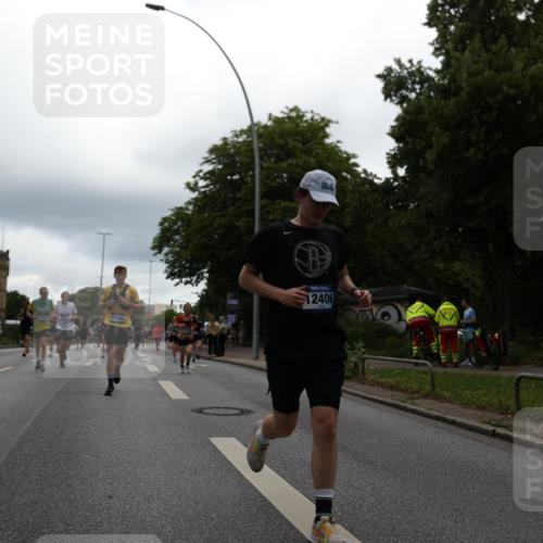 29.06.2025 - hella hamburg halbmarathon Yannick Fuchs http://msf.ph/oto/8374128 29.06.2025 10:53:54 20KM 1019, 1544, 2011, 2780, 3169, 3780, 4238, 4379, 4986, 5272, 6327, 6470, 7259, 7824, 8030, 8326, 8481, 8749, 8807, 9741, 9985, 10271, 10281, 10301, 11114, 11158, 11159, 11250, 11757, 12406, 12422, 12446, 13036, 13706, 13847, 13993, 14471, 14823, 15083, 15525, 15673, 15914, 16530, 16608, 17860, 18130, 18200, 18202, 18377, 18624, 19178 meine-sportfotos.de