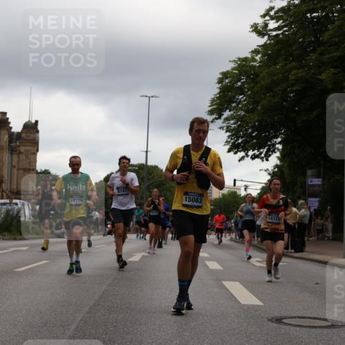 29.06.2025 - hella hamburg halbmarathon Yannick Fuchs http://msf.ph/oto/8374140 29.06.2025 10:53:55 20KM 1019, 1544, 2011, 2730, 2780, 3169, 3780, 4238, 4379, 4986, 5272, 6327, 6470, 7259, 7824, 8030, 8326, 8481, 8749, 8807, 9741, 9985, 10271, 10281, 10301, 11114, 11158, 11159, 11250, 12406, 12422, 12446, 13036, 13706, 13847, 13993, 14471, 14823, 15083, 15525, 15673, 15914, 16530, 16608, 17860, 18130, 18200, 18202, 18377, 18624, 19178 meine-sportfotos.de