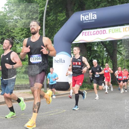 29.06.2025 - hella hamburg halbmarathon KatJ http://msf.ph/oto/8374181 29.06.2025 10:24:09 Zwischen KM18-KM19 1344, 7466, 7867 meine-sportfotos.de