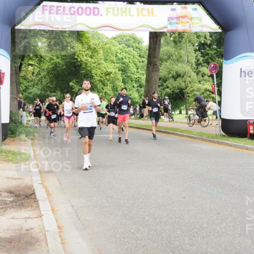 29.06.2025 - hella hamburg halbmarathon MichiJ http://msf.ph/oto/8374317 29.06.2025 10:45:10 Zwischen KM18-KM19 2606, 4319, 9835, 10212, 10896, 13694, 15824, 17455 meine-sportfotos.de