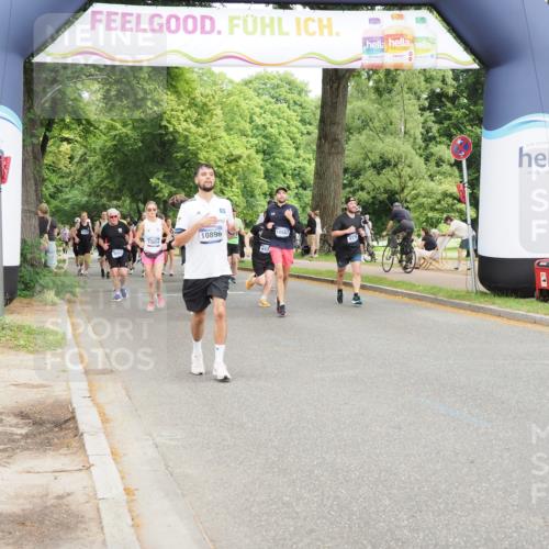 29.06.2025 - hella hamburg halbmarathon MichiJ http://msf.ph/oto/8374364 29.06.2025 10:45:10 Zwischen KM18-KM19 2606, 4319, 9835, 10212, 10896, 13694, 15824, 17455 meine-sportfotos.de