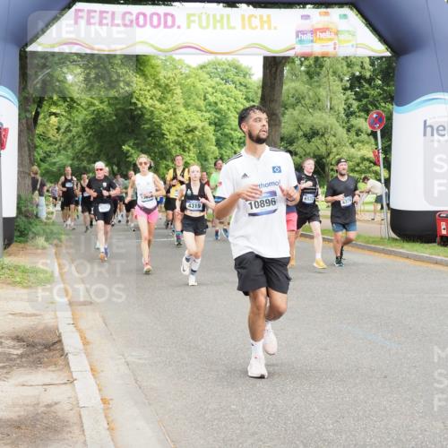 29.06.2025 - hella hamburg halbmarathon MichiJ http://msf.ph/oto/8374505 29.06.2025 10:45:12 Zwischen KM18-KM19 4319, 4379, 6531, 9553, 10212, 10587, 10896, 13654, 13694, 15824 meine-sportfotos.de