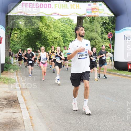 29.06.2025 - hella hamburg halbmarathon MichiJ http://msf.ph/oto/8374524 29.06.2025 10:45:12 Zwischen KM18-KM19 4319, 4379, 6531, 9553, 10212, 10587, 10896, 13654, 13694, 15824 meine-sportfotos.de