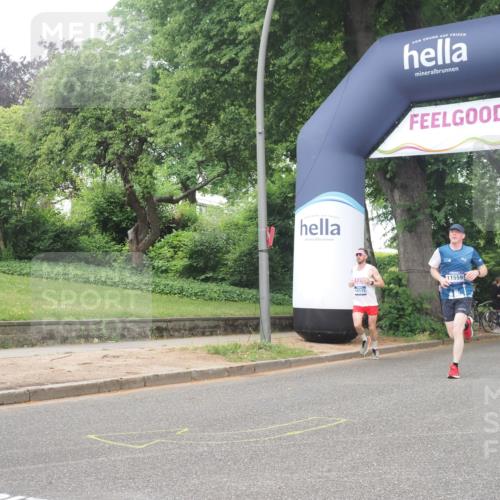 29.06.2025 - hella hamburg halbmarathon KatJ http://msf.ph/oto/8374773 29.06.2025 10:24:14 Zwischen KM18-KM19 1344, 4050, 4740, 7466 meine-sportfotos.de