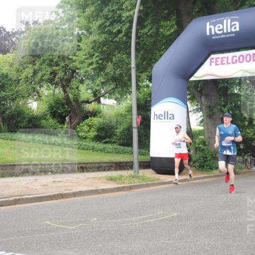 29.06.2025 - hella hamburg halbmarathon KatJ http://msf.ph/oto/8374803 29.06.2025 10:24:14 Zwischen KM18-KM19 1344, 4050, 4740, 7466 meine-sportfotos.de