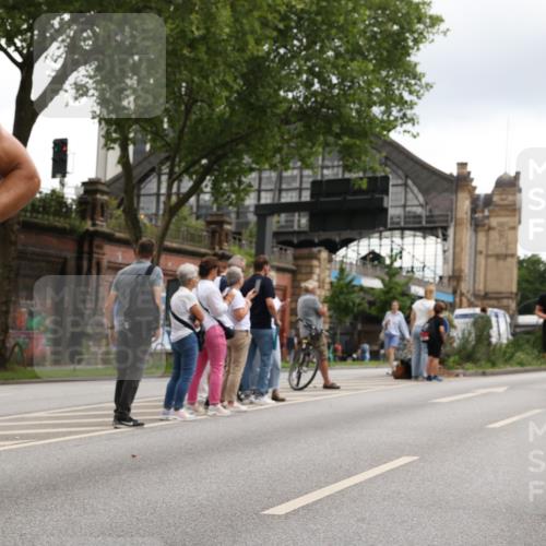 29.06.2025 - hella hamburg halbmarathon Yannick Fuchs http://msf.ph/oto/8374812 29.06.2025 10:53:59 20KM 1019, 1544, 2011, 2167, 2730, 3169, 3780, 4379, 5272, 6327, 6470, 7259, 7824, 8326, 8481, 8749, 9006, 9741, 10271, 10281, 10301, 11158, 11159, 11250, 12406, 12422, 12446, 13036, 13847, 13993, 14471, 14823, 15083, 15525, 15673, 15901, 15914, 16439, 16608, 17860, 18130, 18200, 18202, 18377, 18624, 19178 meine-sportfotos.de
