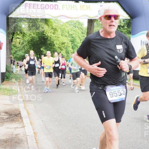 29.06.2025 - hella hamburg halbmarathon MichiJ http://msf.ph/oto/8375063 29.06.2025 10:45:16 Zwischen KM18-KM19 4319, 4379, 4708, 6138, 6147, 6531, 8744, 9553, 9555, 10518, 10587, 12879, 13407, 13654, 13761, 14928, 15083, 15229, 15434, 16189, 16206 meine-sportfotos.de