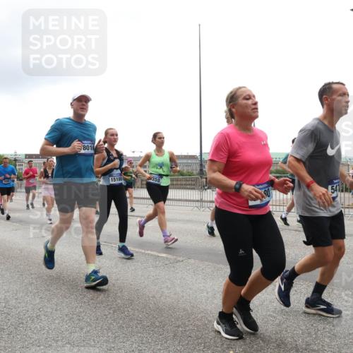 29.06.2025 - hella hamburg halbmarathon Lena Gebhardt http://msf.ph/oto/8375142 29.06.2025 10:49:10 Lombardsbrücke 0906, 300, 8016, 15100, 359, 541, 1525, 2067, 2160, 2395, 2437, 2438, 2527, 2541, 2713, 2792, 2927, 3070, 3086, 3183, 3215, 3232, 3253, 3383, 4403, 4525, 4527, 4589, 4769, 4809, 5010, 5106, 5118, 5463, 5479, 5480, 5551, 6015, 6437, 6566, 6979, 6989, 7062, 7203, 7301, 7931, 7936, 8549, 9245, 9261, 9341, 9359, 9552, 10033, 10038, 10081, 10130, 10333, 10366, 10479, 10524, 10654, 10656, 10782, 10785, 11000, 11031, 11192, 11364, 11365, 11558 meine-sportfotos.de