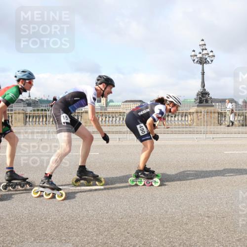 29.06.2025 - hella hamburg halbmarathon Lena Gebhardt http://msf.ph/oto/8375302 29.06.2025 08:51:15 Lombardsbrücke 213, 15, 490, 0317, 131 meine-sportfotos.de