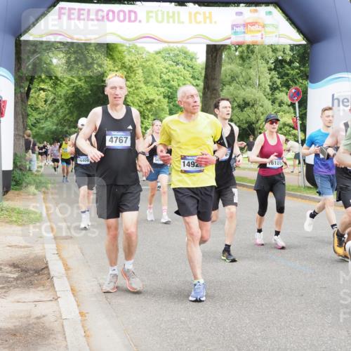29.06.2025 - hella hamburg halbmarathon MichiJ http://msf.ph/oto/8375343 29.06.2025 10:45:19 Zwischen KM18-KM19 1319, 4379, 4708, 4767, 5084, 6138, 6147, 6531, 8744, 9553, 9555, 10518, 10587, 11846, 12879, 13407, 13654, 13761, 14928, 15083, 15217, 15229, 15434, 16189, 16206, 16608, 17346 meine-sportfotos.de