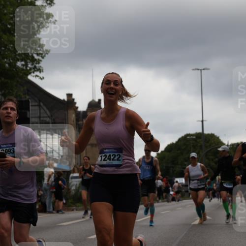 29.06.2025 - hella hamburg halbmarathon Yannick Fuchs http://msf.ph/oto/8375355 29.06.2025 10:54:09 20KM 1019, 1544, 2011, 2091, 2167, 2730, 3169, 3780, 4013, 5272, 6470, 7259, 8509, 8749, 9006, 9434, 10271, 10281, 10301, 12422, 12446, 13847, 13993, 14224, 14577, 14823, 15344, 15673, 15901, 16439, 16608, 17825, 18130, 18200, 18202, 18254, 18624, 18701, 19159 meine-sportfotos.de