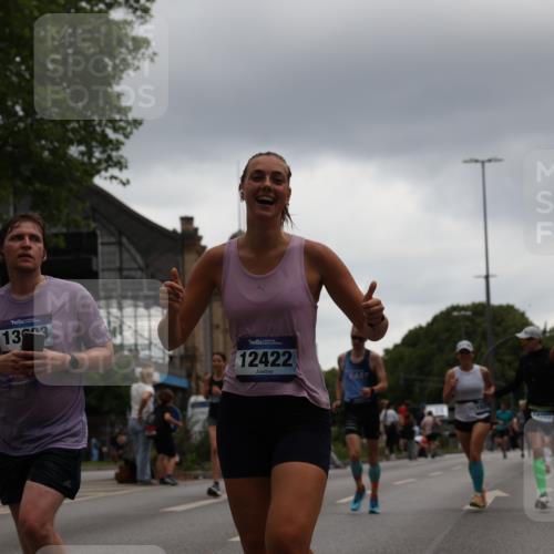 29.06.2025 - hella hamburg halbmarathon Yannick Fuchs http://msf.ph/oto/8375388 29.06.2025 10:54:09 20KM 1019, 1544, 2011, 2091, 2167, 2730, 3169, 3780, 4013, 5272, 6470, 7259, 8509, 8749, 9006, 9434, 10271, 10281, 10301, 12422, 12446, 13847, 13993, 14224, 14577, 14823, 15344, 15673, 15901, 16439, 16608, 17825, 18130, 18200, 18202, 18254, 18624, 18701, 19159 meine-sportfotos.de