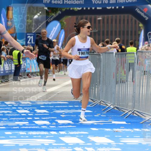29.06.2025 - hella hamburg halbmarathon Strokosch-Dieckow http://msf.ph/oto/8375426 29.06.2025 10:26:38 Ziel 1065, 1577, 9565, 10848, 19076 meine-sportfotos.de