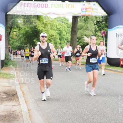 29.06.2025 - hella hamburg halbmarathon MichiJ http://msf.ph/oto/8375505 29.06.2025 10:45:20 Zwischen KM18-KM19 1319, 4379, 4708, 4767, 5084, 6138, 6147, 8744, 9553, 9555, 10518, 11846, 12779, 12879, 13407, 13761, 14928, 15083, 15217, 15229, 15434, 16189, 16206, 16409, 16608, 17346, 17967 meine-sportfotos.de