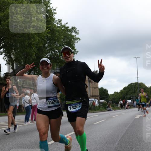 29.06.2025 - hella hamburg halbmarathon Yannick Fuchs http://msf.ph/oto/8375699 29.06.2025 10:54:13 20KM 1019, 1544, 1681, 2011, 2091, 2167, 2730, 3780, 4013, 5272, 7259, 8003, 8509, 8749, 9006, 9434, 10271, 10281, 10301, 11041, 11366, 12422, 12446, 13847, 13993, 14224, 14577, 14823, 15344, 15673, 15901, 16439, 16608, 17825, 18130, 18200, 18202, 18254, 18624, 18701, 19159 meine-sportfotos.de