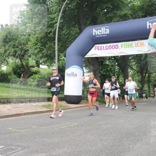 29.06.2025 - hella hamburg halbmarathon KatJ http://msf.ph/oto/8375735 29.06.2025 10:24:25 Zwischen KM18-KM19 1562, 1889, 4944, 5554, 6032 meine-sportfotos.de